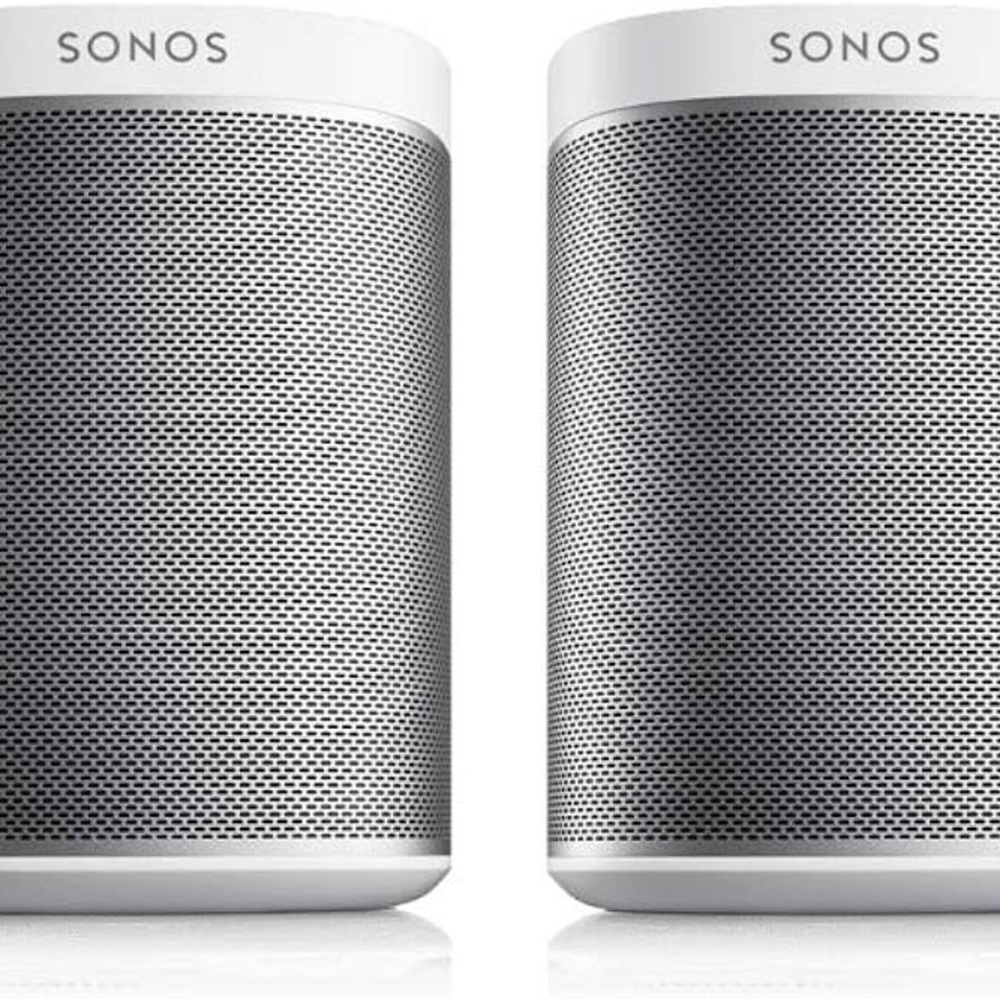2 white Play 1 Sonos Speakers. Perfect condition.